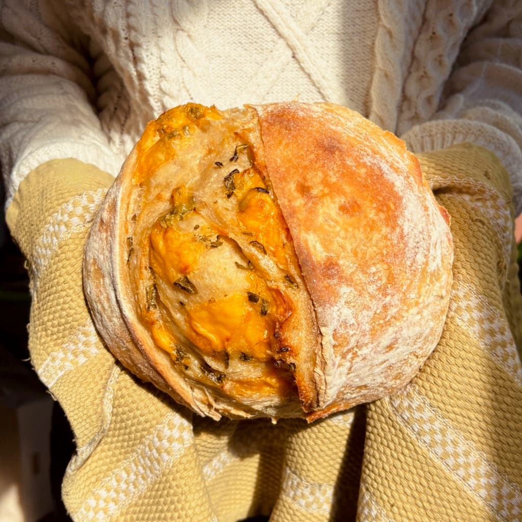 Jalapeño & Cheddar Sourdough